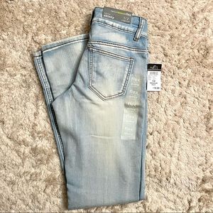 Rue 21 Freedom Flex Light Wash Regular Mid Rise Skinny Jeans